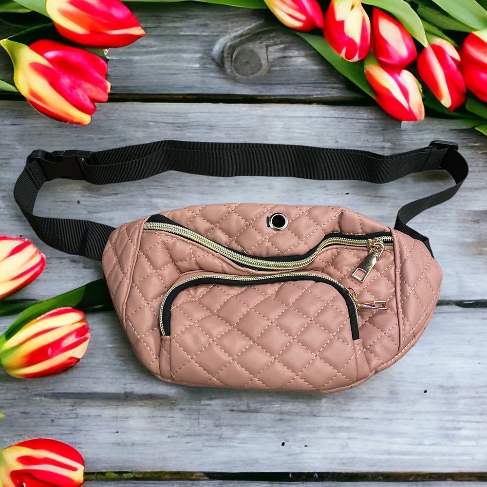 NWT Blush Quilted Fanny Pack